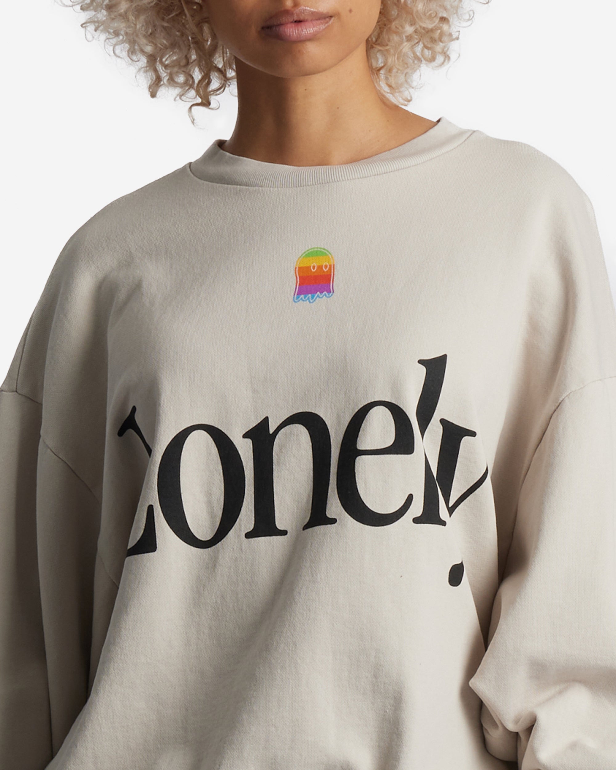 Apple crewneck new arrivals